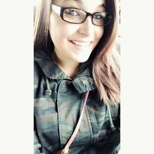 Meet your Posher, Lindsey